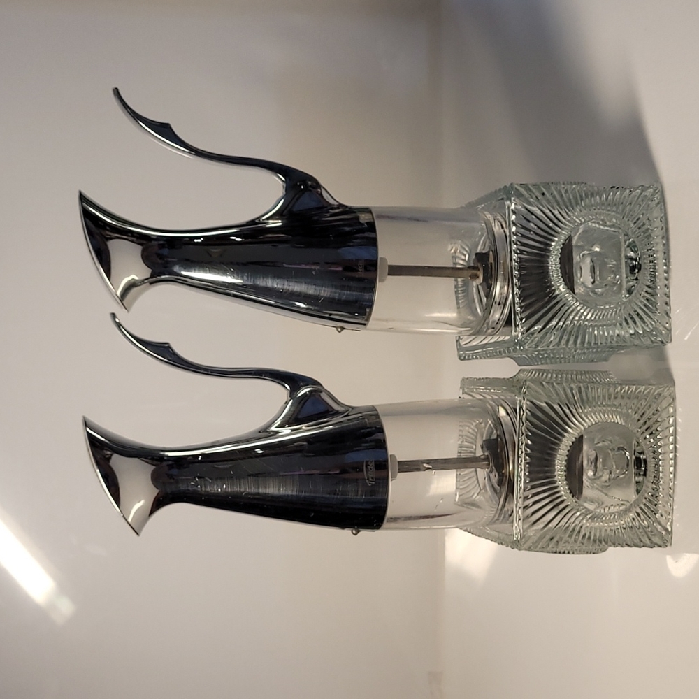 Vintage Trudeau salt and pepper mill set with stand glass